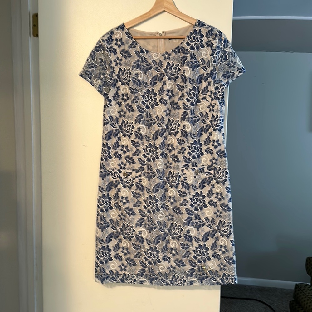 Tommy Hilfiger lace shift dress